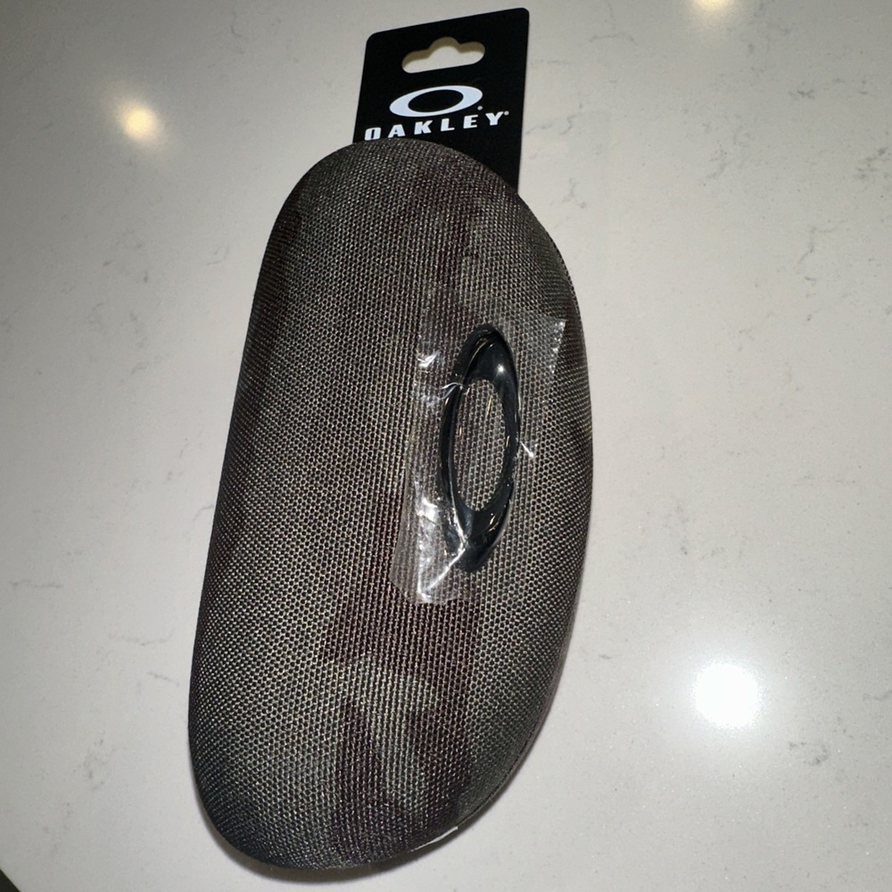 Oakley Green CAMO Lifestyle Ellipse HARD Case Camoflauge Authentic New
